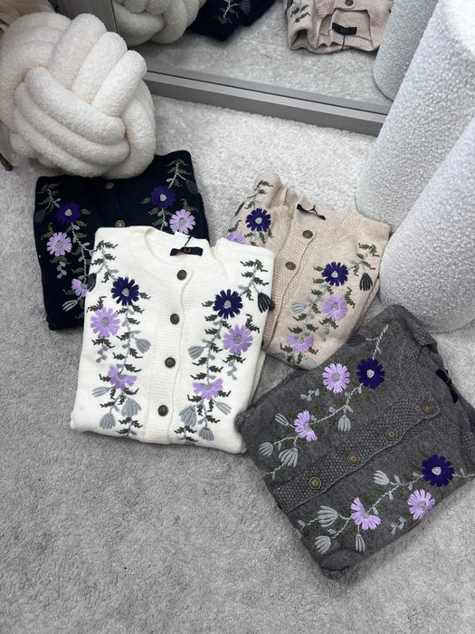 Džemper Alisa-Džemper-J&J Collection-Vanila-Univerzalna-Contessa