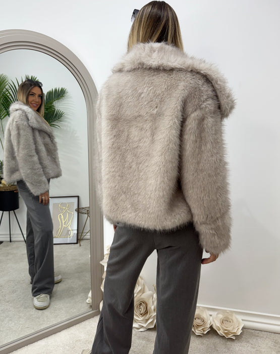 Bunda Naomi-Kratka bunda-J&J Collection-Braon-Univerzalna-Contessa