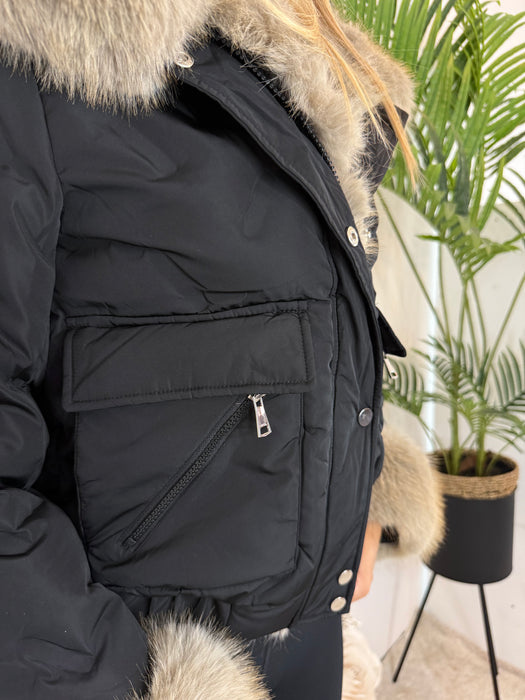 Jakna Moli-Kratka jakna-J&J Collection-Crna sa bež krznom-S-Contessa