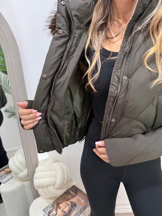 Jakna Zera-Štepana jakna-J&J Collection-Maslinasta-S/M-Contessa