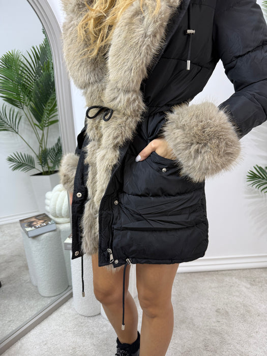 Jakna Milano-Štepana jakna-J&J Collection-Crna sa bež krznom-S-Contessa