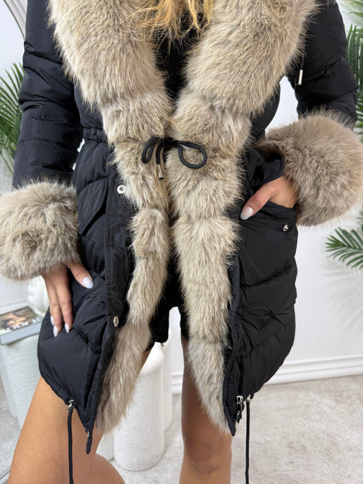 Jakna Milano-Štepana jakna-J&J Collection-Crna sa bež krznom-S-Contessa