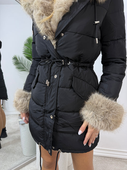 Jakna Milano-Štepana jakna-J&J Collection-Crna sa bež krznom-S-Contessa