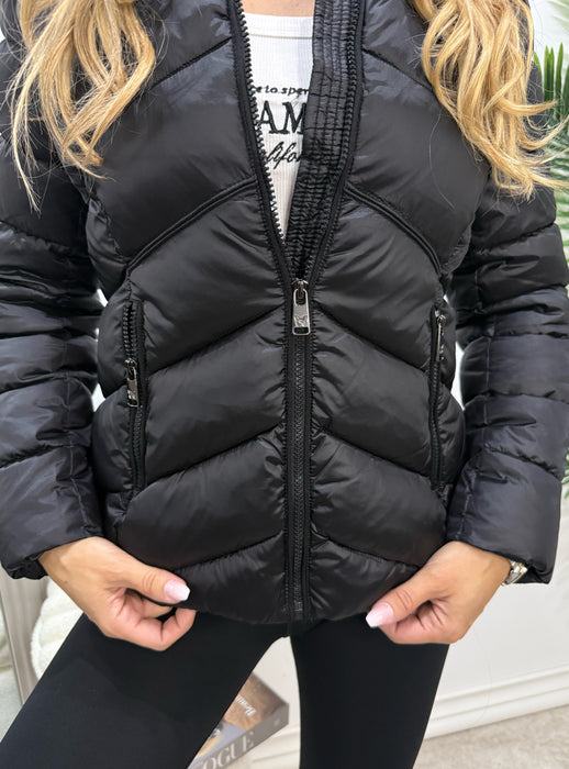 Jakna Kalisi-Štepana jakna-XuXu-Crna sa crnim krznom-S-Contessa