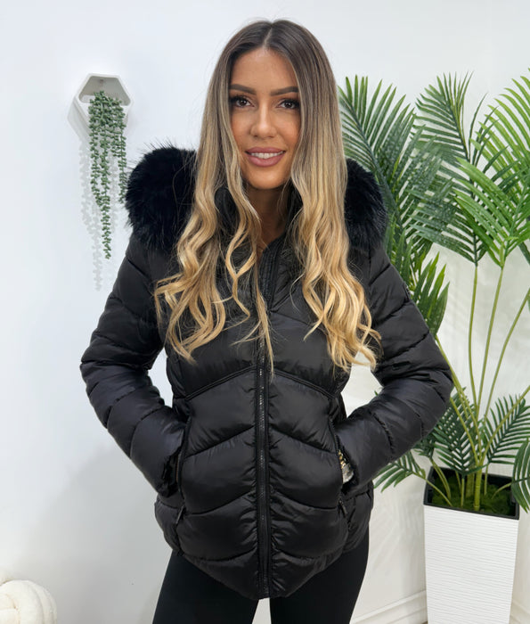 Jakna Kalisi-Štepana jakna-XuXu-Crna sa crnim krznom-S-Contessa