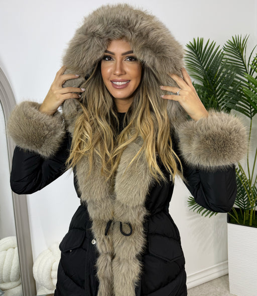 Jakna Milano-Štepana jakna-J&J Collection-Crna sa bež krznom-S-Contessa