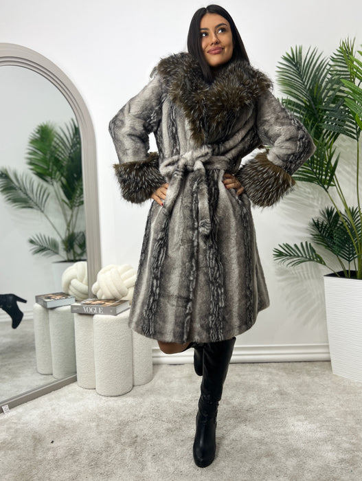 Kaput Rebeka-Dugi kaput-J&J Collection-Siva-Univerzalna-Contessa