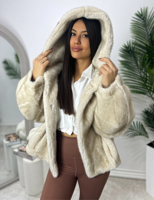 Bunda Moli-Kratka bunda-J&J Collection-Crna-Univerzalna-Contessa