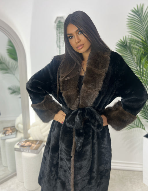 Bunda Mona-Duga bunda-J&J Collection-Crna sa braon krznom-Univerzalna-Contessa