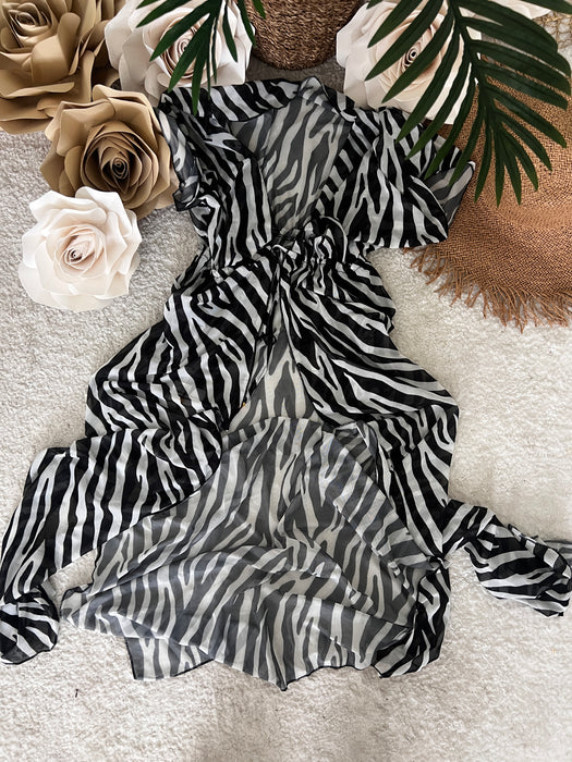 Ogrtač za plažu Bella-Ogrtač za plažu-TikTok-Zebra-bela-Univerzalna-Contessa