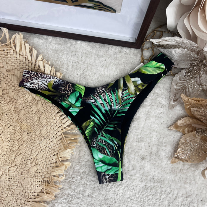 Kupaći donji deo Sandra-Donji deo kupaći kostim-TikTok-Crna-S-Contessa