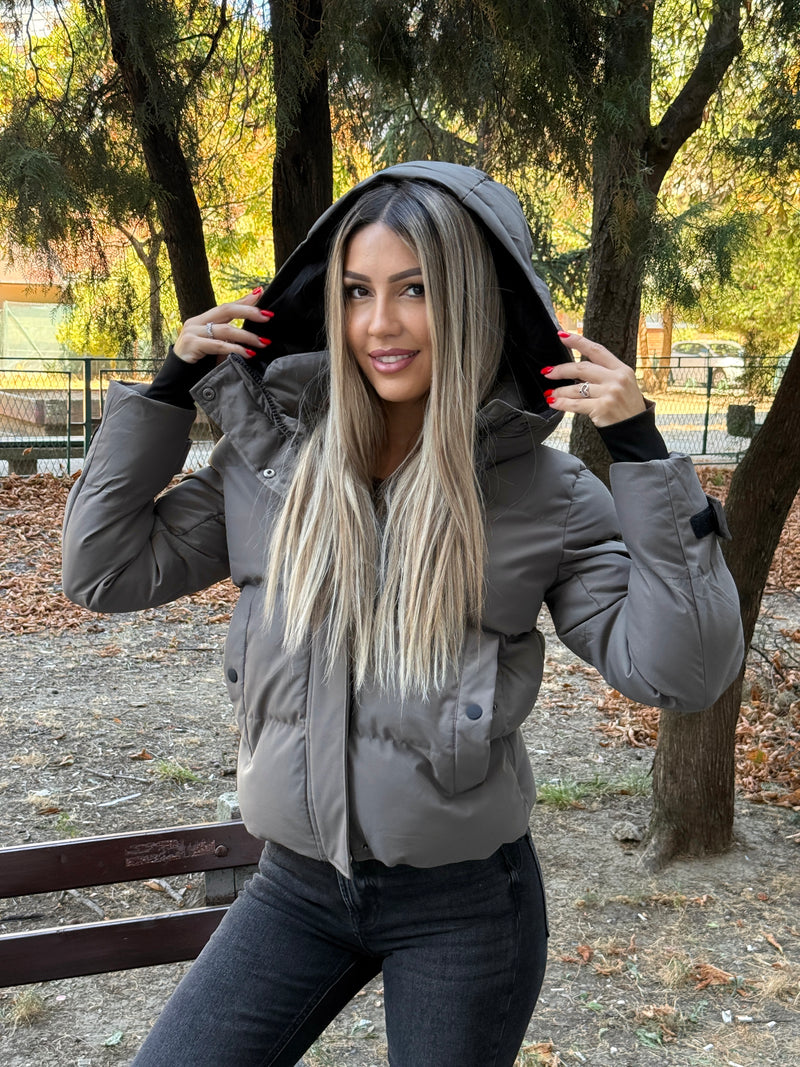 Jakna Stefani