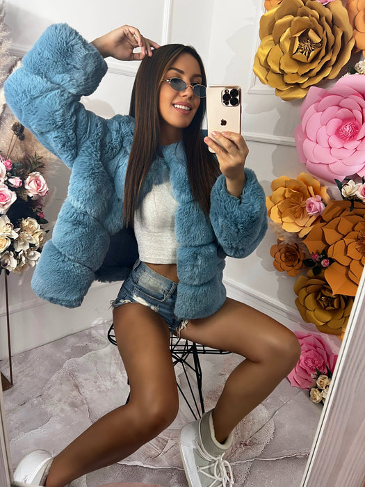 Ženska kratka bunda dugi rukavi Sara 2022